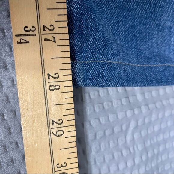 PRETTY LITTLE THING NWT Plus Mid Wash Split Hem Denim Jeans Women's Size 14 #654 - Picture 7 of 9